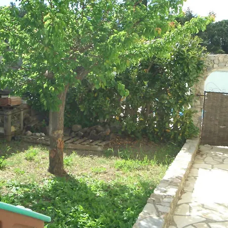La Peyriere Vila *